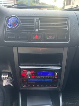 Volkswagen Golf  IV 1.8 T GTI Turbo Exclusive - 18