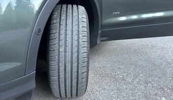 FORD KUGA 2.0TDCi 4X4, AUTOMAT, LED, PANORÁMA, NAVI, ŤAŽNÉ - 18