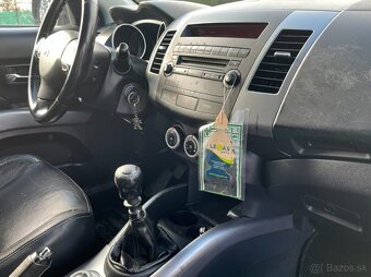 Pugeot 4007 2.2Hdi - 18