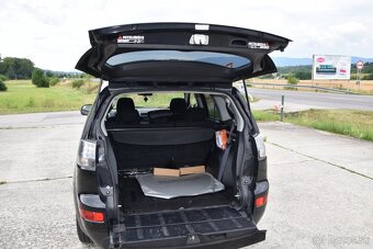 Mitsubishi Outlander 2.0 DI-D Intense - 18