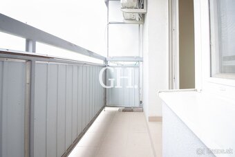 2-izbový byt po kompletnej rekonštrukcii na vyhľadávanej uli - 18