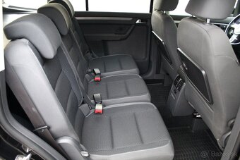 Volkswagen Touran 1.6 TDI  DSG - 18