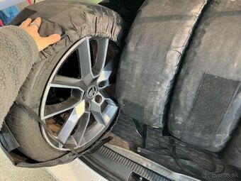 Škoda Octavia 2.0 TDI RS - 18