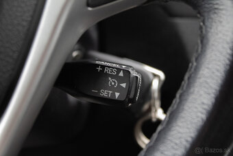 Toyota Avensis Combi 91 kW - 18