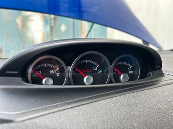 Ford Focus ST 2.5 - 18