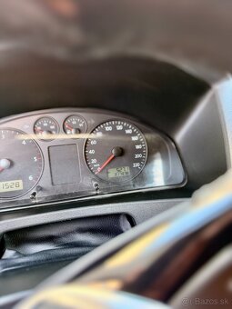 VW T5 Caravelle 1,9TDI, manuál Camper - 18