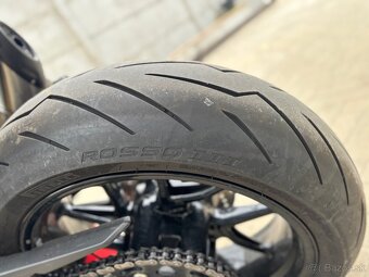 Ducati Monster 2023 - 18