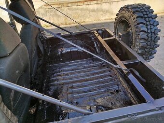 Suzuki Samurai offroad 1.3 benzín bez tp a špz - 18