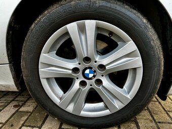 Predám BMW 1 e87 2.0i 90kw 2010 FaceLift - 18
