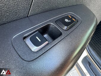 Kia Sportage 1.7 CRDi 2WD Gold, 126 470km, Slovenské vozidlo - 18