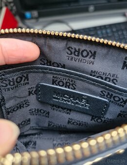 NOVA Michael Kors kozmeticka taska, cierno zlata kabelka - 18