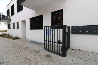 Bývanie a Kancelária v jednom - 18