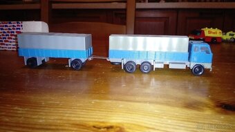 Plastové DDR modely k železnici veľkosť HO a TT - 18