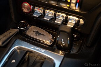 Ford Mustang GT 5.0 V8 Ti-VCT A/T - 18