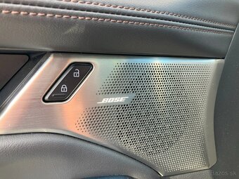 Mazda 3 2.0 Skyactiv 90kW G122 Plus A/T BENZÍN - 18