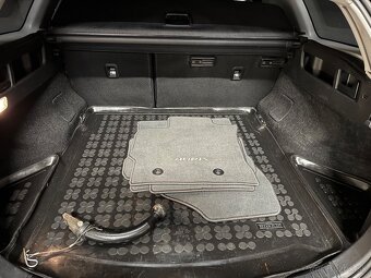 Toyota Auris combi 1.6 97kW, Sk auto - 18