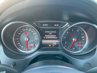 Mercedes-Benz CLA Kupé 180 AMG Line  90 kW A/T7 - 18