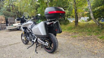 Aprilia Caponord 1200 r.v. 2013 - 18