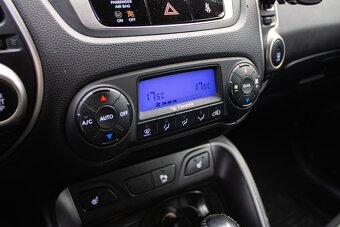 Hyundai ix35 2.0 CRDi VGT Premium 4x4 A/T - 18