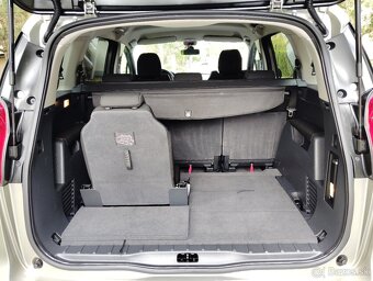 PEUGEOT 5008 1.6HDI FAMILY, 7 MIESTNY - 18