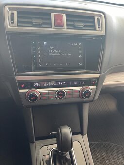 Subaru Outback 2.0d // 2017// autorizovaný servis - 18