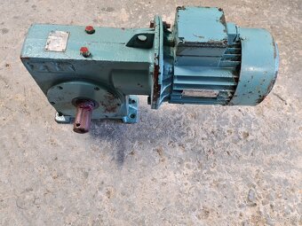 Predám rôzne prevodovky s el.motorom - 18