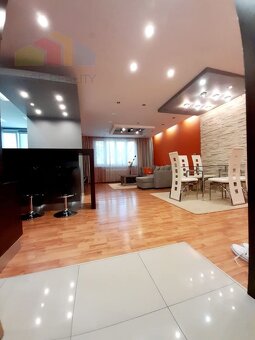 Na prenájom 3-izbový byt s balkónom, 97 m², Tallerova ul., S - 18