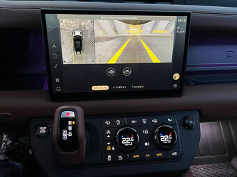 Land Rover Defender 110 4.4 V8 P635 OCTA A/T AWD - 18