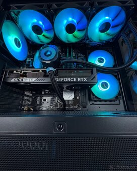 ☑️ Ryzen 7 7700 / RTX 5070 / 32GB RAM / 1TB SSD - 18