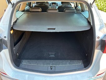 Predám Opel Astra j ST 1.4 turbo 103kw B14NET - 18