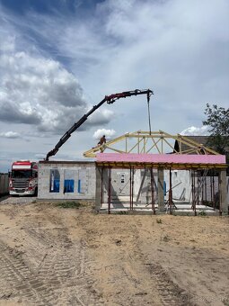 Autodoprava s hydraulickou rukou - 18