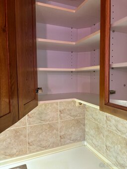 Kuchyňa z masívu so spotrebičmi - 18