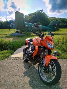 Kawasaki Z750 A2 - 18