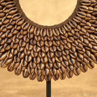 Tolai kmeňové nákrčníky z nassa mušlí - Papua Nová Guinea - 18