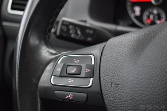 Volkswagen Touran 1,6 TDi 77 kW, 7-míst,NAVI,1.maj., - 18