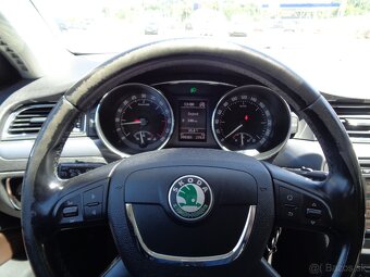 Škoda Superb 1.6 TDI Elegance - 18