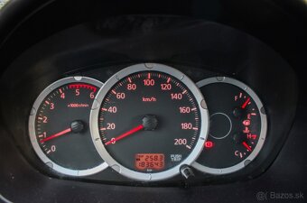 Mitsubishi L 200 L200 2.5 DI-D Double Cab - 18