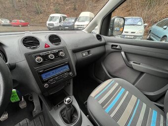 VW Caddy 1.2 TSI 77 kW 2x šoupačky 2011 klima serviska - 18