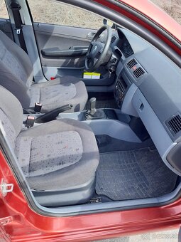 Škoda Fabia 1.4Mpi 44kW r.v. 2001 - 18