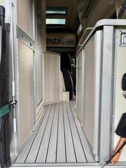 Mercedes Sprinter Westfalia JAMES COOK - 18