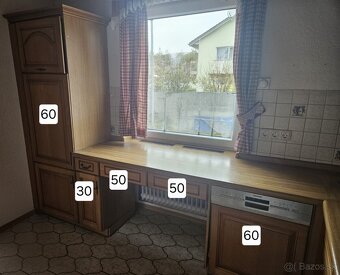 Masivní kuchyňská linka z Německa se spotřebiči - 18