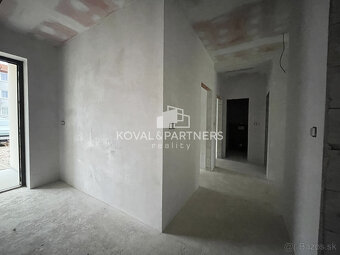 Novostavba 4 izbového rodinného domu v Klasove - 18