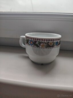 Taniere šalky a iné - 18