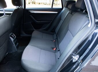 Škoda Octavia Combi 1.6 TDI 110k Ambition DSG - 18