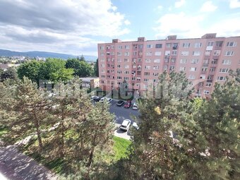 Kompl. prerobený a zariadený 3-i. byt,ul. Žarnova, Prievidza - 18