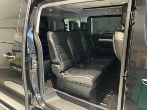 Peugeot Expert Traveller AT/6 - 18