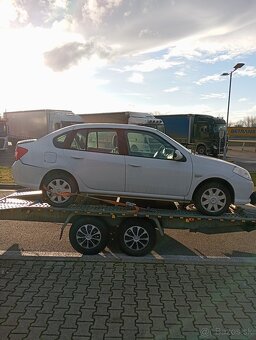 Predám diely na Renault Thalia 1.2 55kw rok výroby 2009 - 18