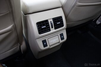 Subaru Outback 2.5i-S Exclusive NAVI CVT. - 18