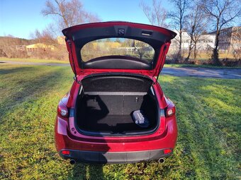 Mazda 3 Skyactiv D-150 automat - 18