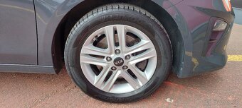 Kia Ceed 1.0 T-GDi 73kW Silver - 18
